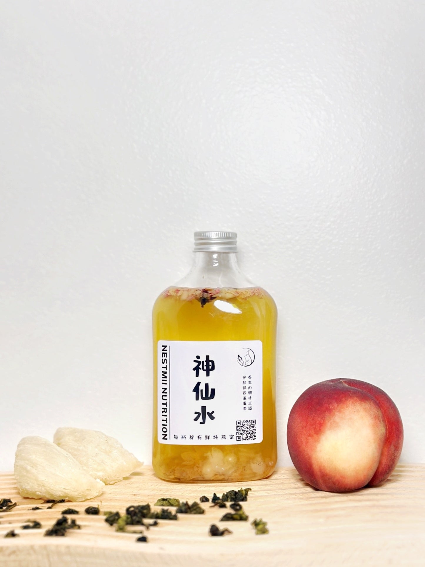 蜜桃乌龙燕窝饮